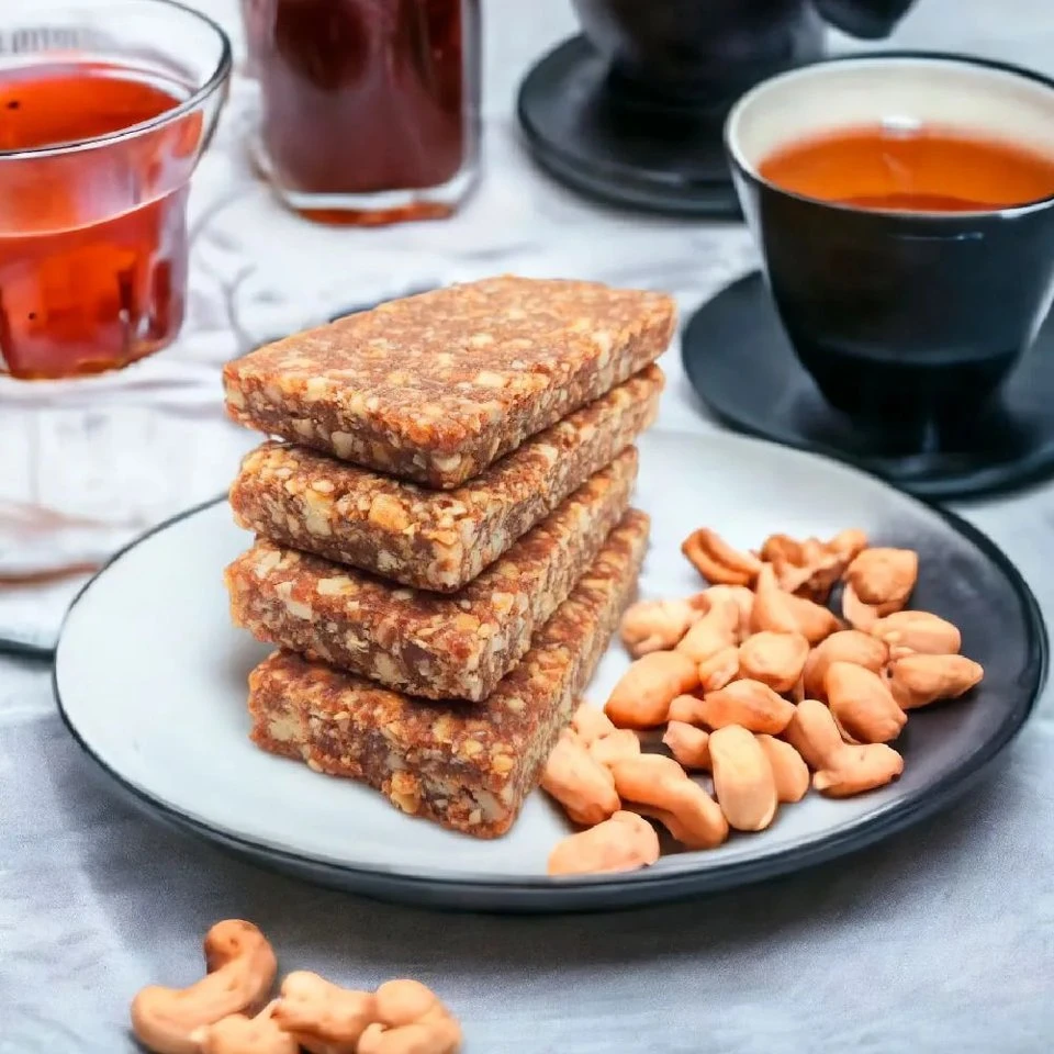 cashew-peanut-date-bar