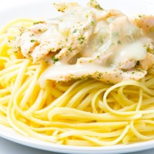 обед Феттучини с мясом цыплёнка, запечённые под соусом «морней» базовое меню Диета Малышевой